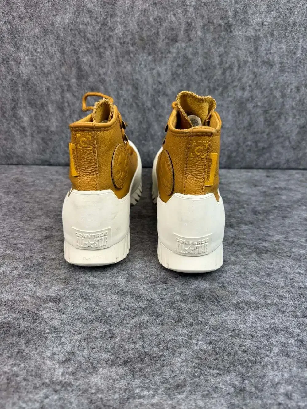 Converse pre owned